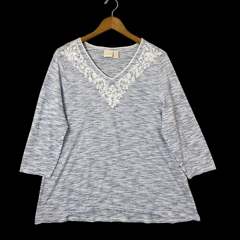 Chico’s Women’s Light Blue High Low Striped Top 3/4 Sleeves V-neck SZ/2